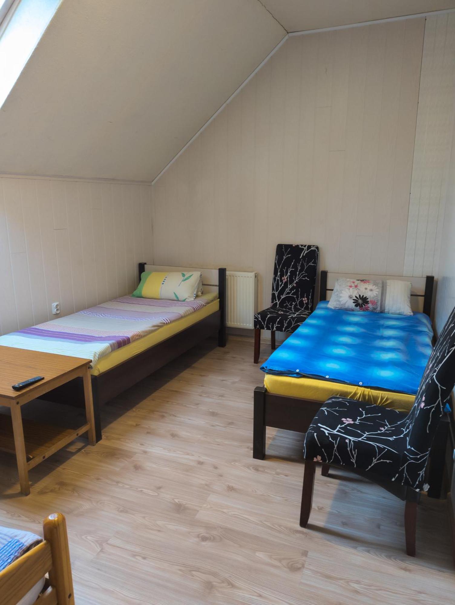 Pokoje Goscinne "U Karola" Pracownicze Ścinawa Extérieur photo